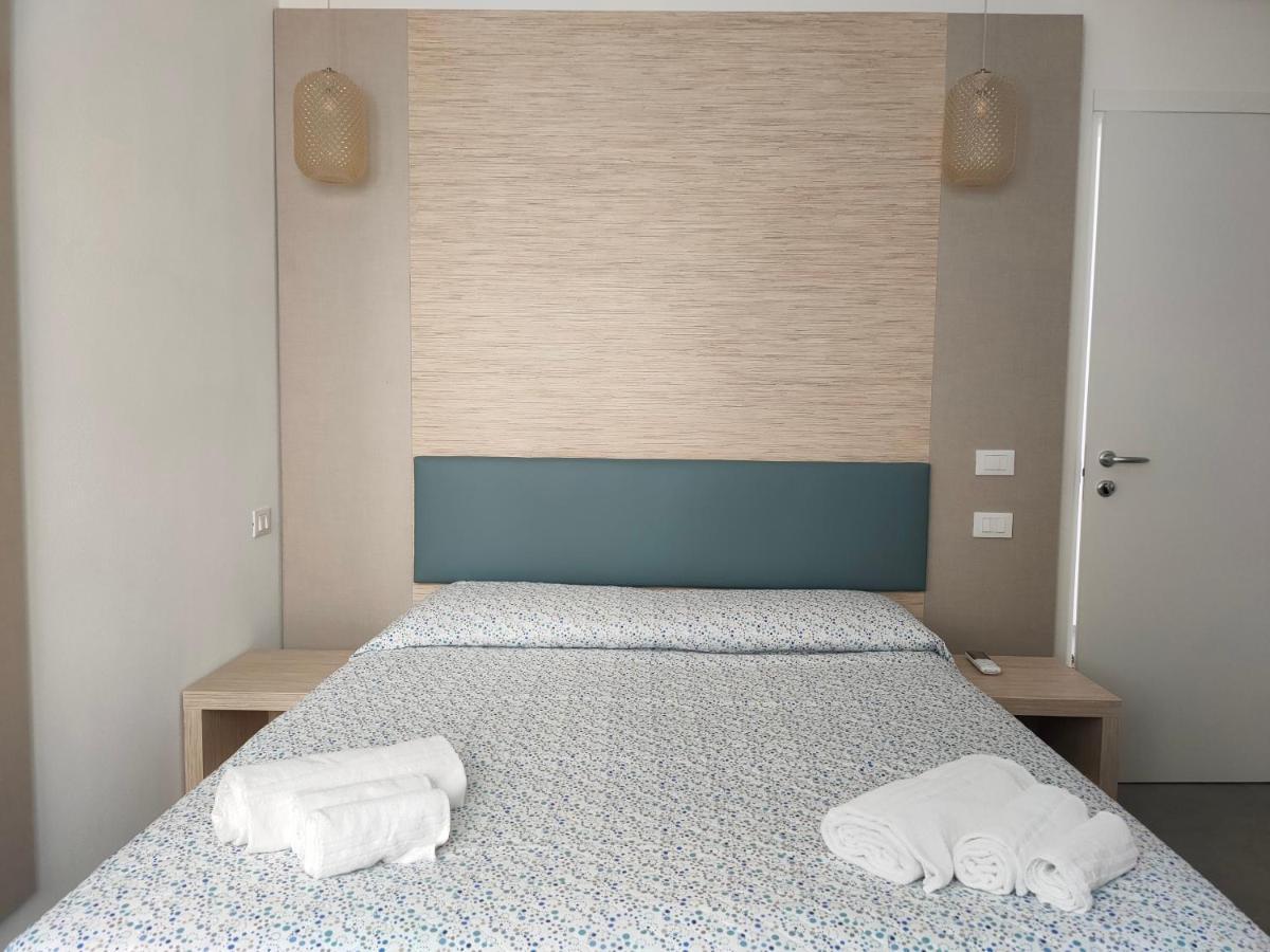 Apfel Ar Holiday-Home Πεσκιέρα ντελ Γκάρντα Εξωτερικό φωτογραφία